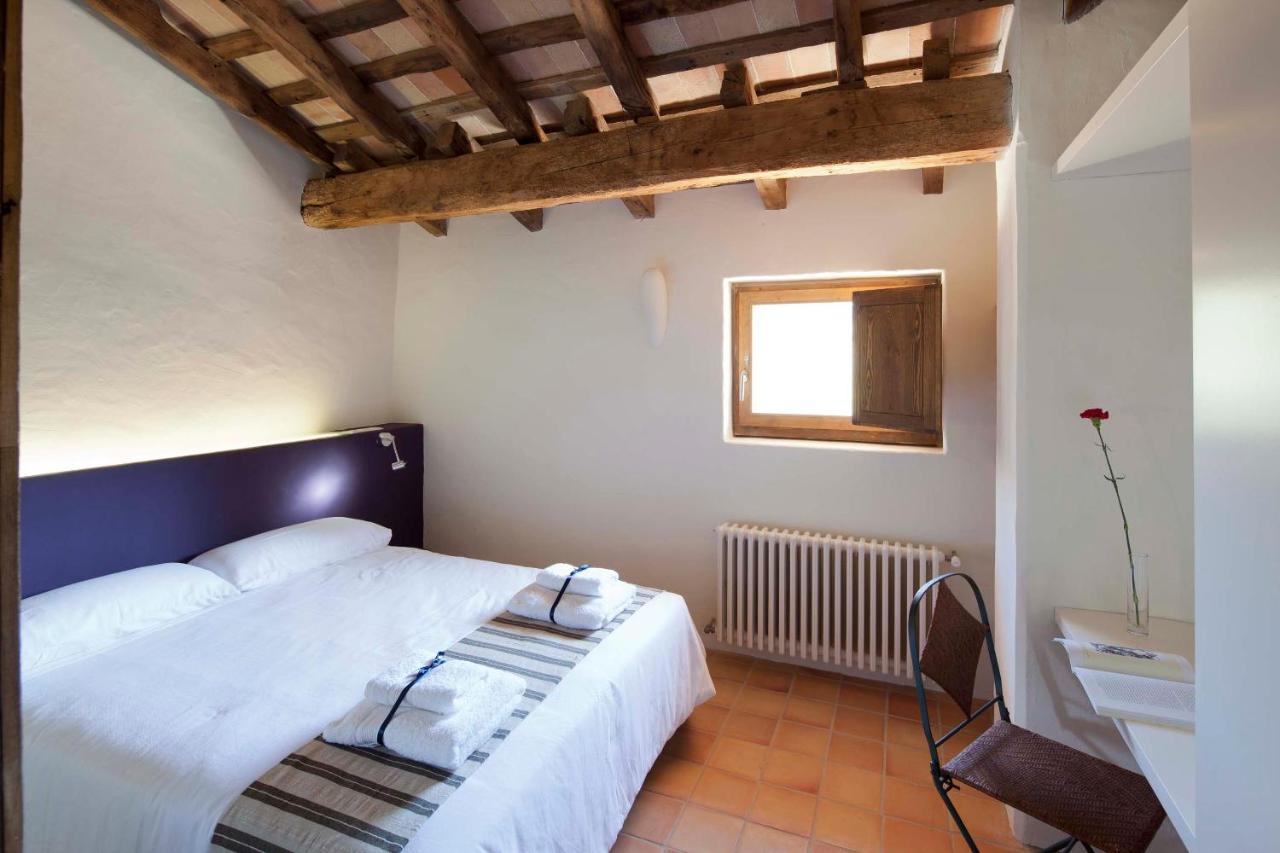 B&B La Rectoria De Sant Miquel De Pineda Sant Felíu de Pallarols Eksteriør billede